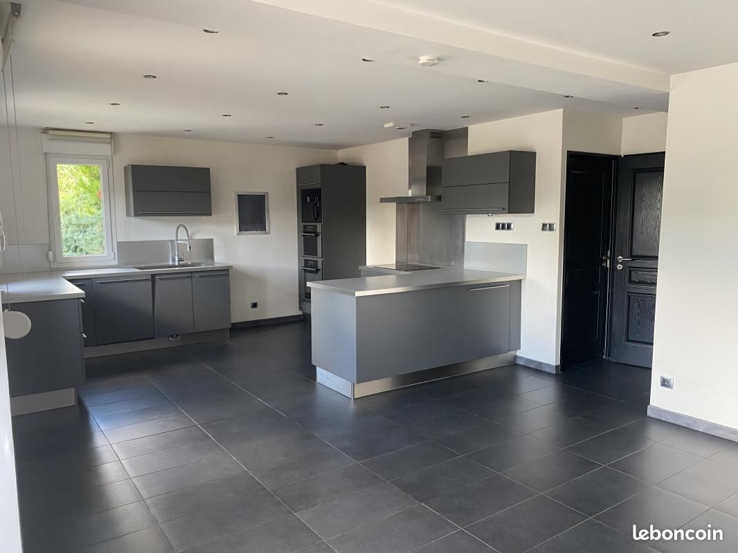 Appartement 2 pièces 56 m² · à Échenoz-la-Méline · 56 m² · 535 €/mois