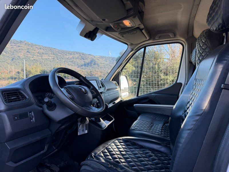 RENAULT MASTER 2.3dci 180cv GRAND CONFORT prix 18325HT (image 9)