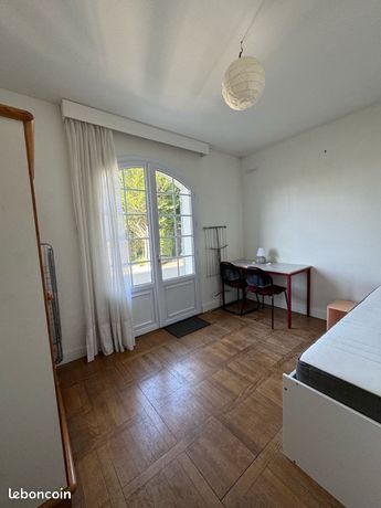 Studio meublé Gif Damiette