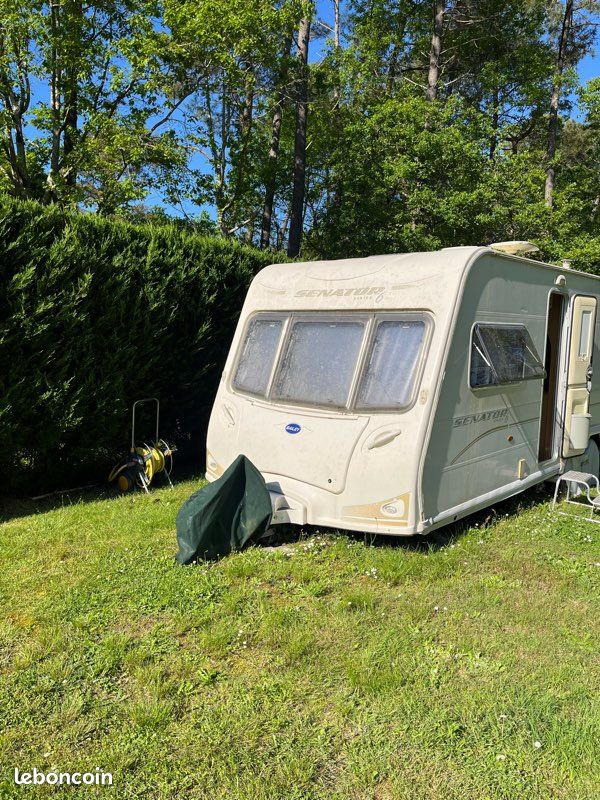 Caravane anglaise avec carte grise française (image 1)