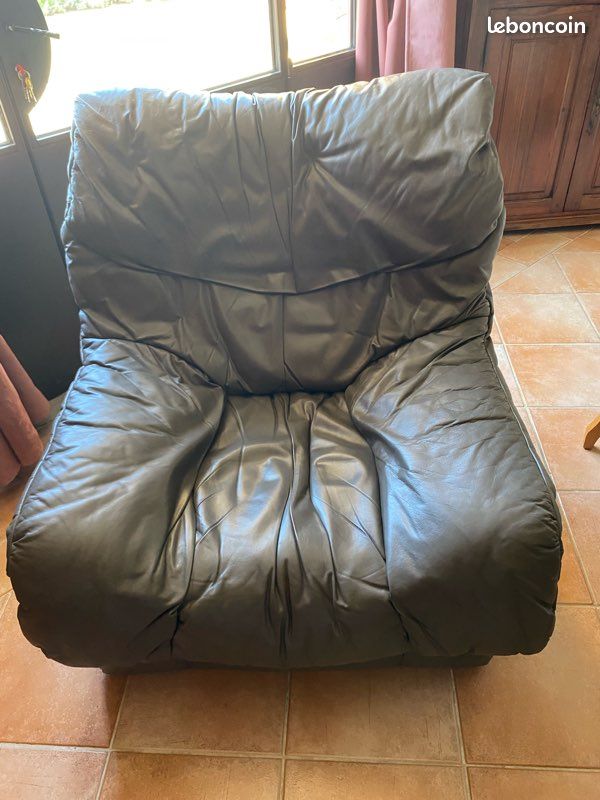 Vends canapé cuir gris souris + 1 fauteuil (image 5)