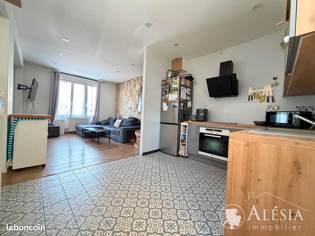 Maison 5 pièces 81 m² · à Saint-Memmie · 81 m² · 159 900 €
