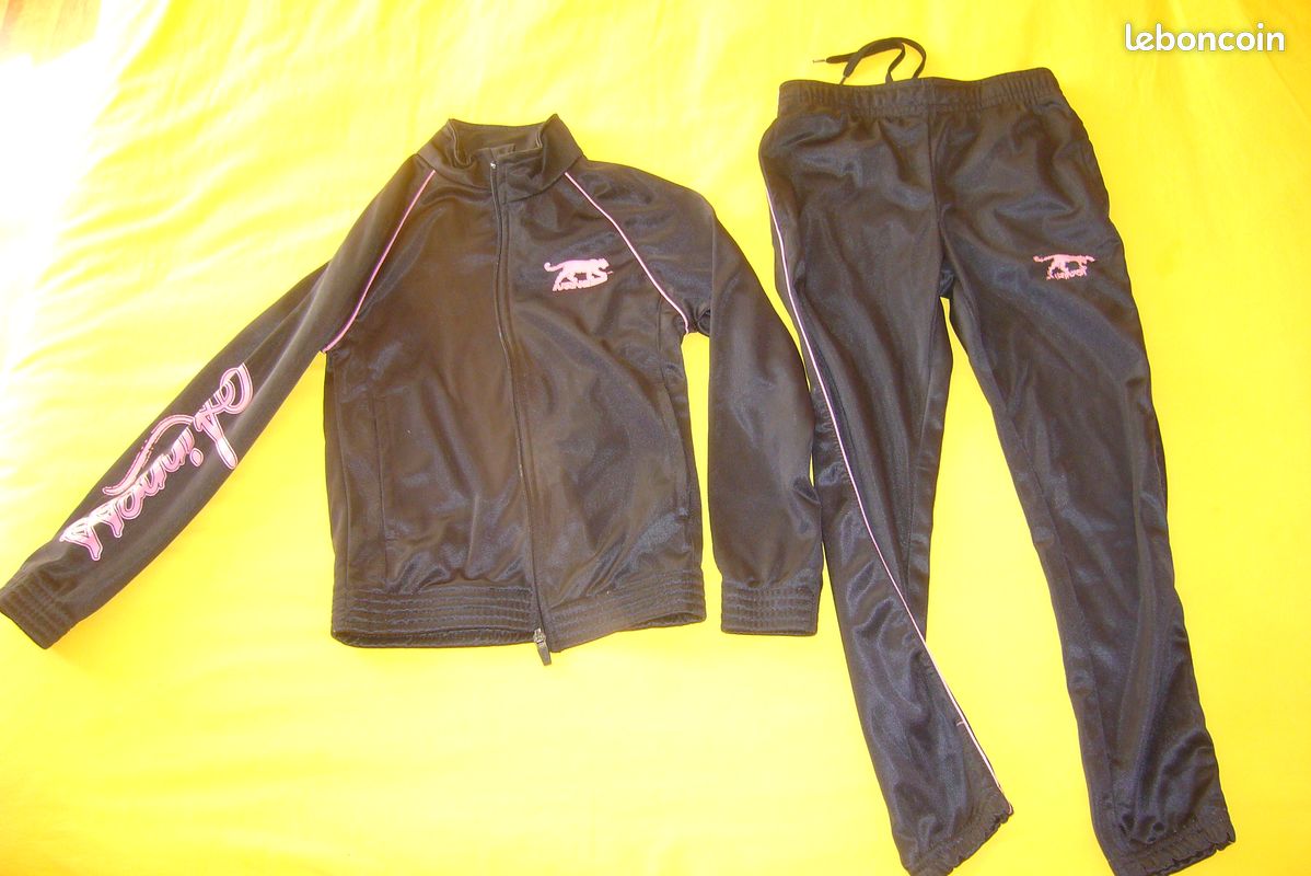 Survêtement fille AIRNESS taille 8 ans 12 euros (image 1)