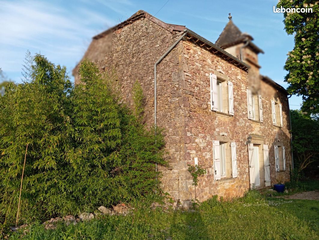 Maison 6 pièces 125 m² · à Villeneuve · 125 m² · 215 000 €