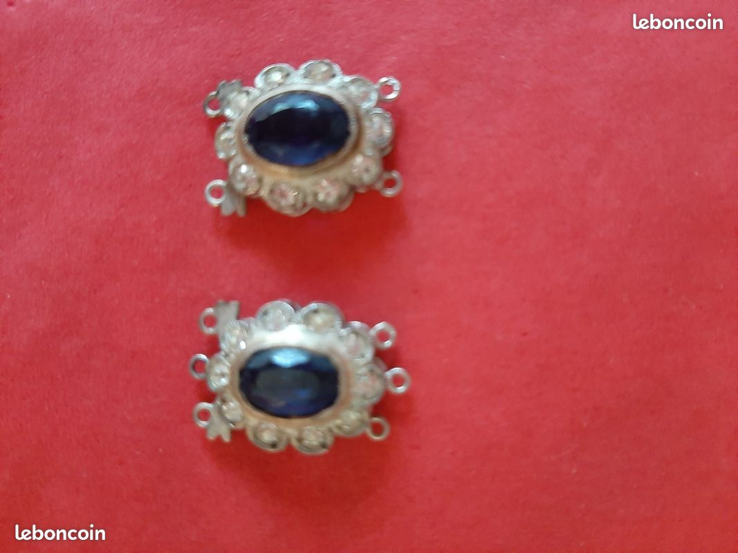 Fermoirs en métal blanc avec pierre coloris bleu saphir pour collier 3 rangs (image 2)