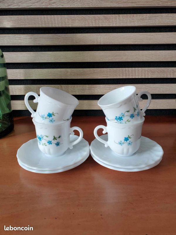Ensemble de 4 tasses à café et soucoupes, VERONICA MYOSOTIS, vintage (image 2)