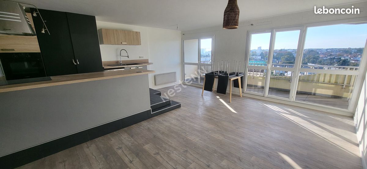 Appartement 4 pièces 79 m² · à Nantes · 79 m² · 950 €
