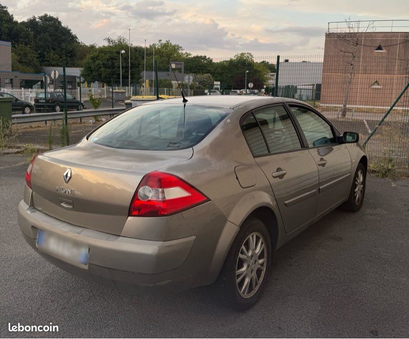 Renault Mégane II 1.5 dCi 105 – Distribution, révision et CT OK ✅ (image 4)