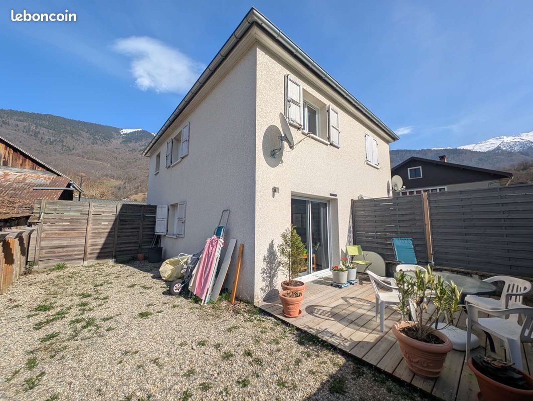 Maison 6 pièces 116 m² · à Val-d'Arc · 116 m² · 250 000 €