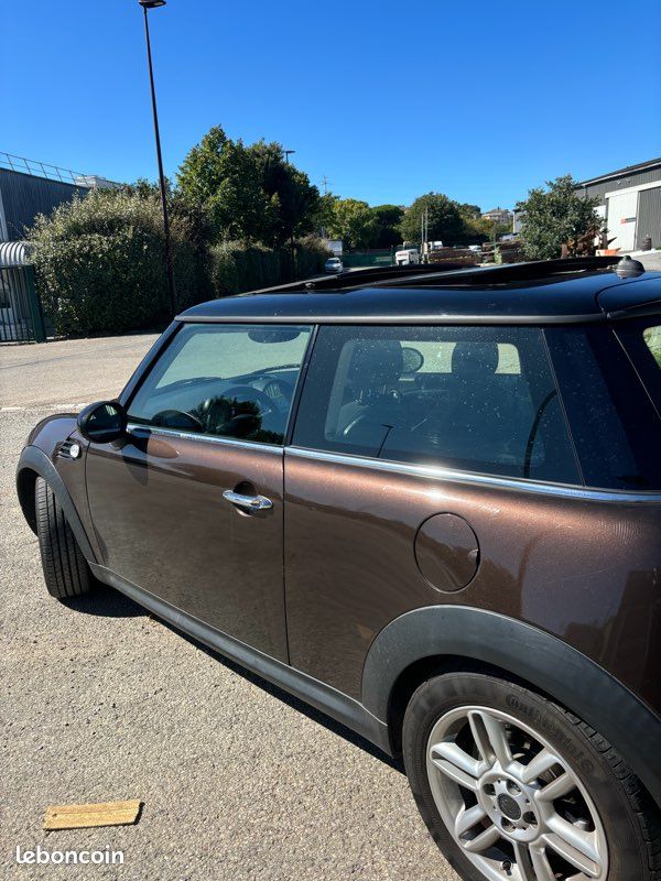 Mini cooper D à vendre URGENT (image 4)