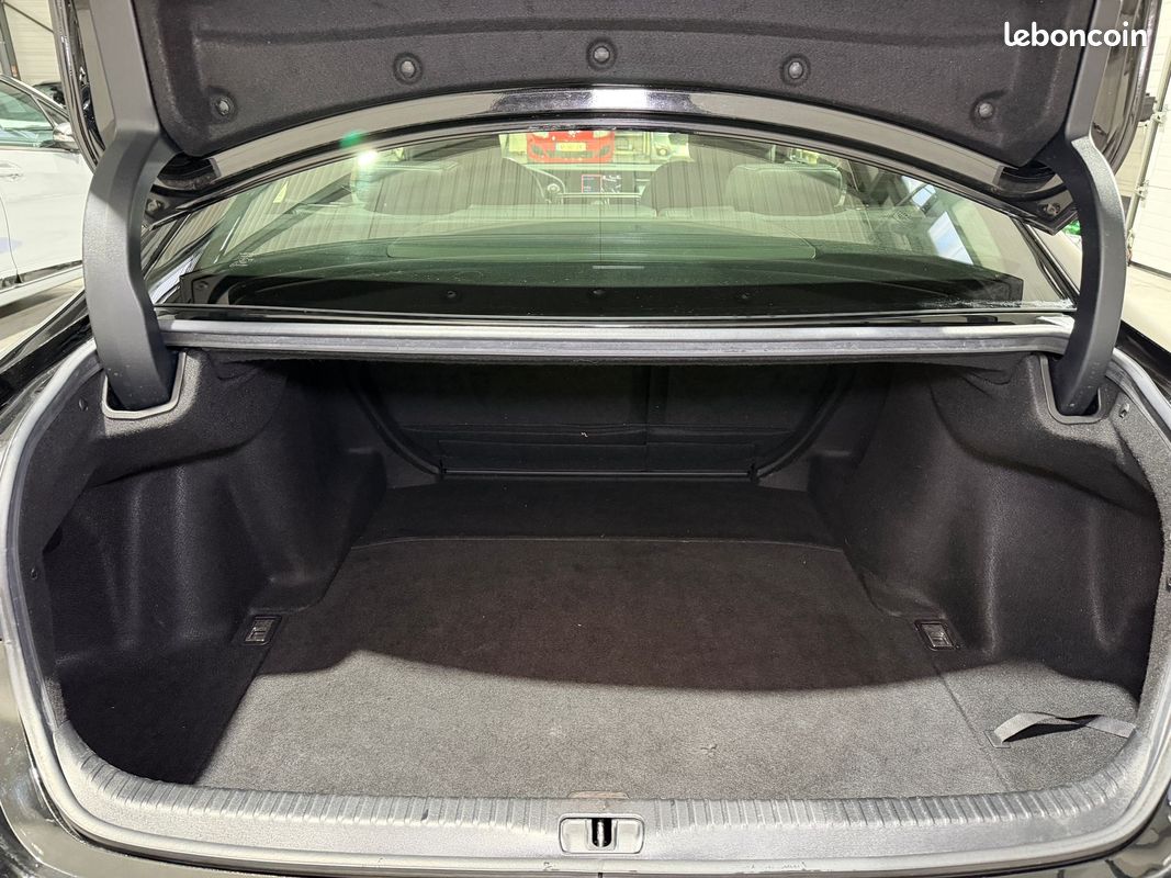 Lexus rc 200 turbo 245 ch f-sport en boite automatique / full cuir / camera de recul / gps / clim auto / garantie (image 9)