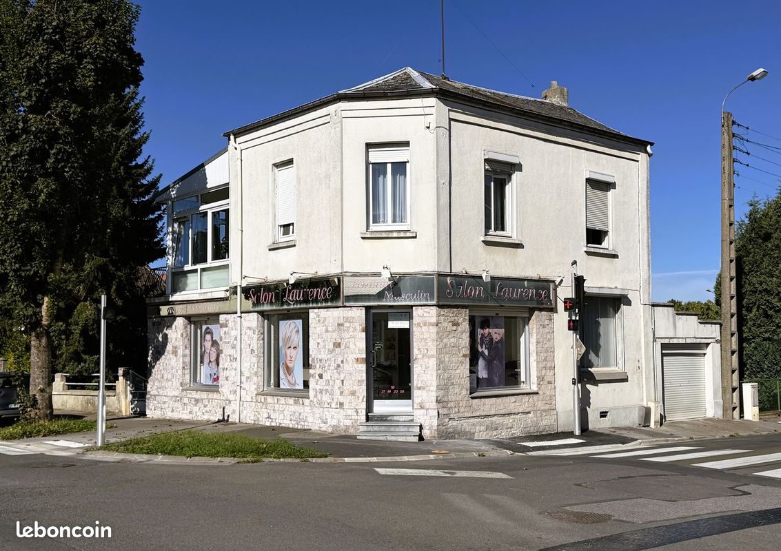 Maison 9 pièces 145 m² · à Hautmont · 145 m² · 145 000 €
