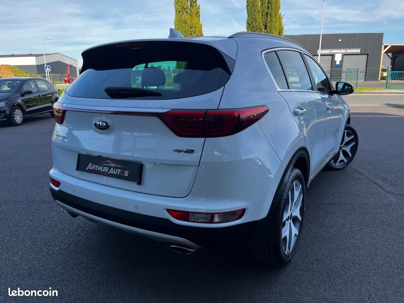 Kia SPORTAGE 2.0 CRDI 136CH ISG GT LINE 4X2 (image 2)