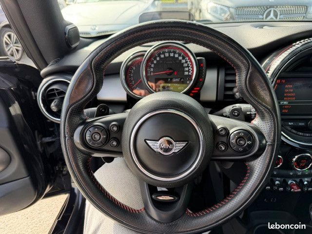 MINI Mini 3-pt. John Cooper Works Sport, toit ouvrant, camera de recul, grand écran, etc... (image 33)