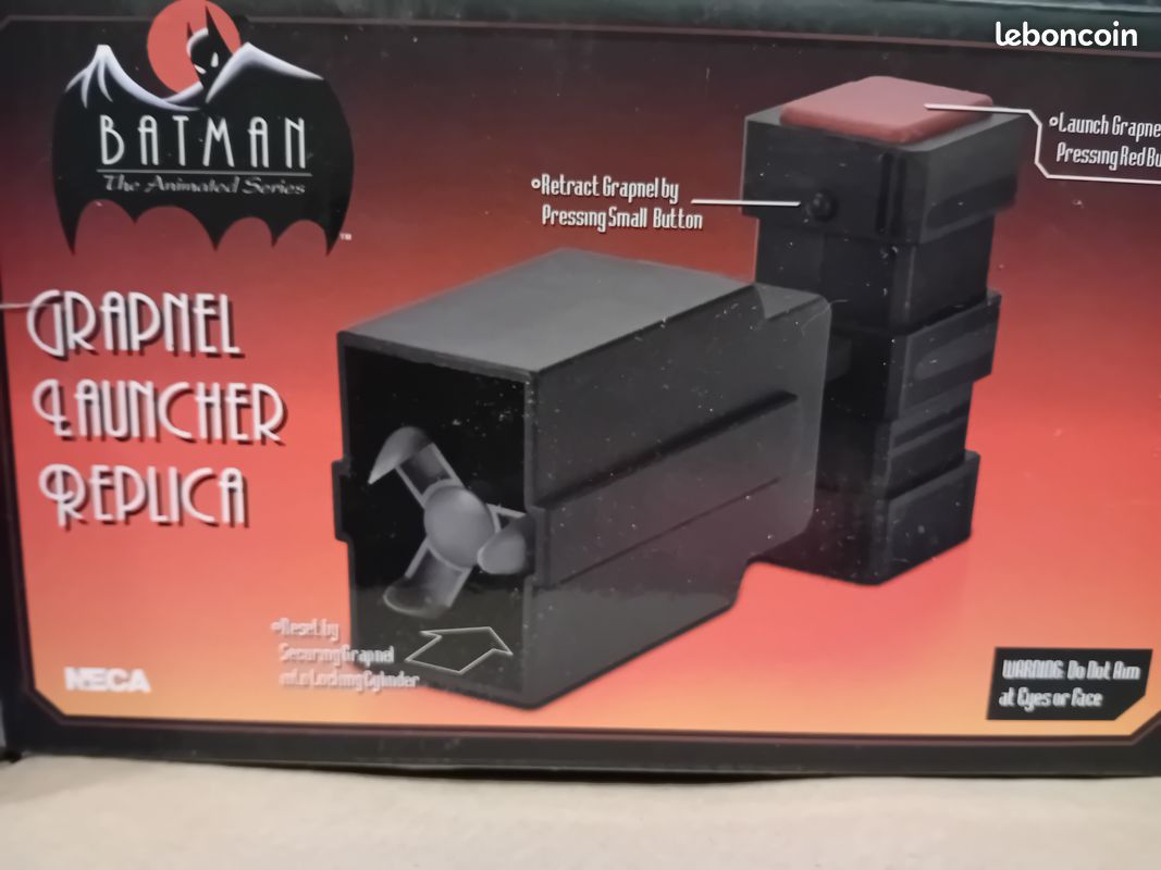 Grapnel launcher replica batman anime neuf (image 1)