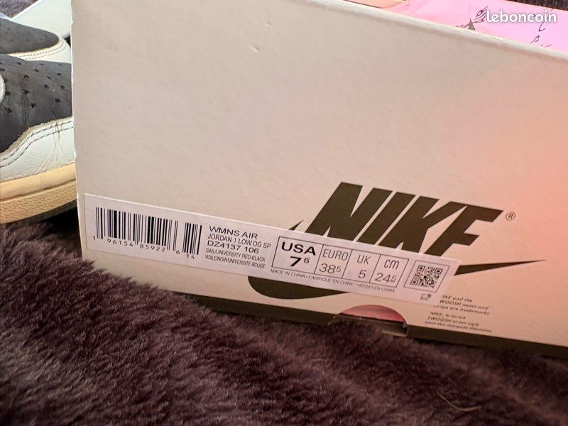 Nike x Travis Scott (image 10)