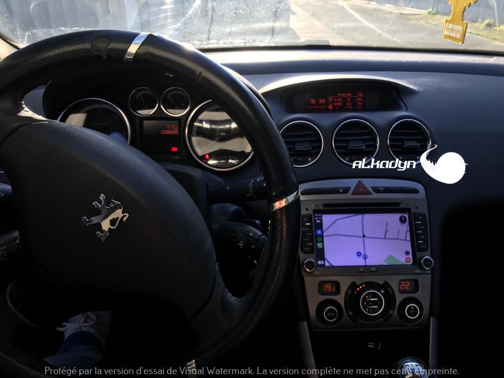 Autoradio GPS Peugeot 308 308SW Carplay gris - Équipement auto