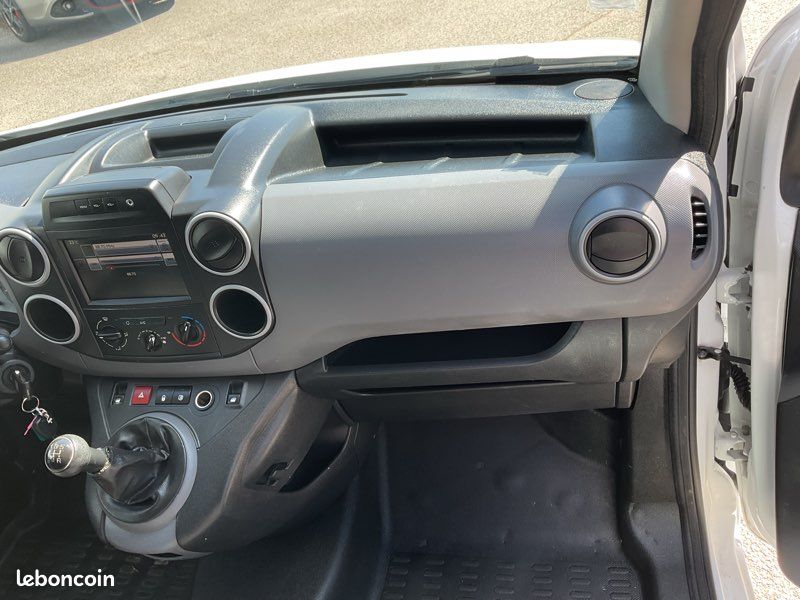 Citroen berlingo ii (3) 1.6 bluehdi 100 confort taille m (image 12)