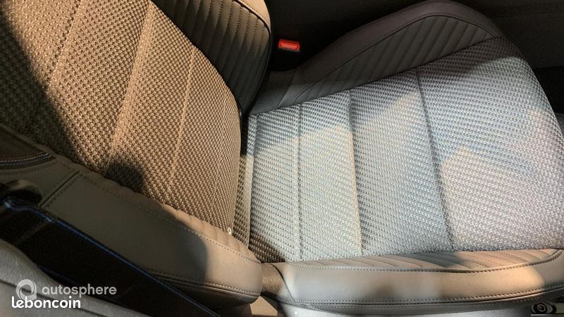 Renault Austral 1.2 E-Tech full hybrid 200ch esprit Alpine - 26 (image 15)