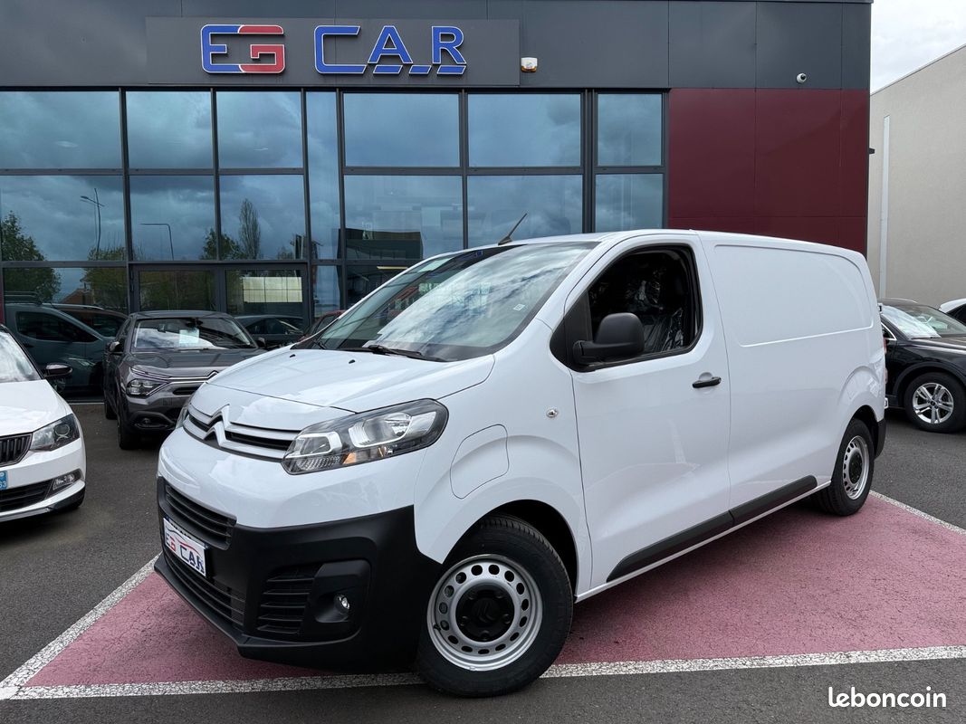 Citroën Jumpy Fourgon M électrique 100KW 136ch STOCK (image 1)