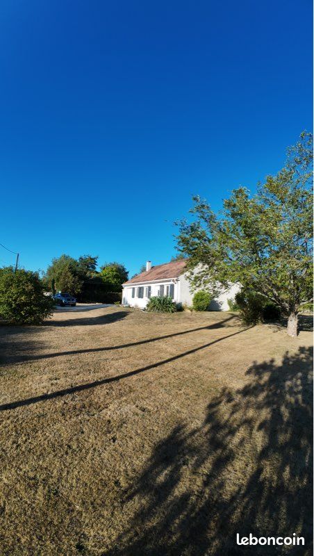 Maison 5 pièces 110 m² · à Montholon · 110 m² · 175 000 €