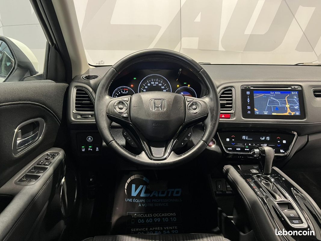 HONDA HR-V 1.5 i-VTEC Executive CVT (image 24)
