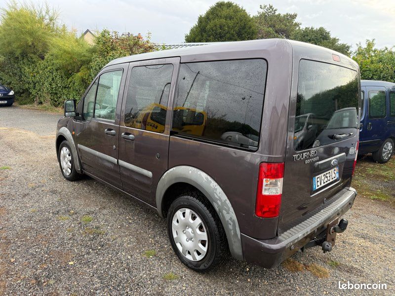 Ford Tourneo Connect 1.8TDCI 90cv (image 2)