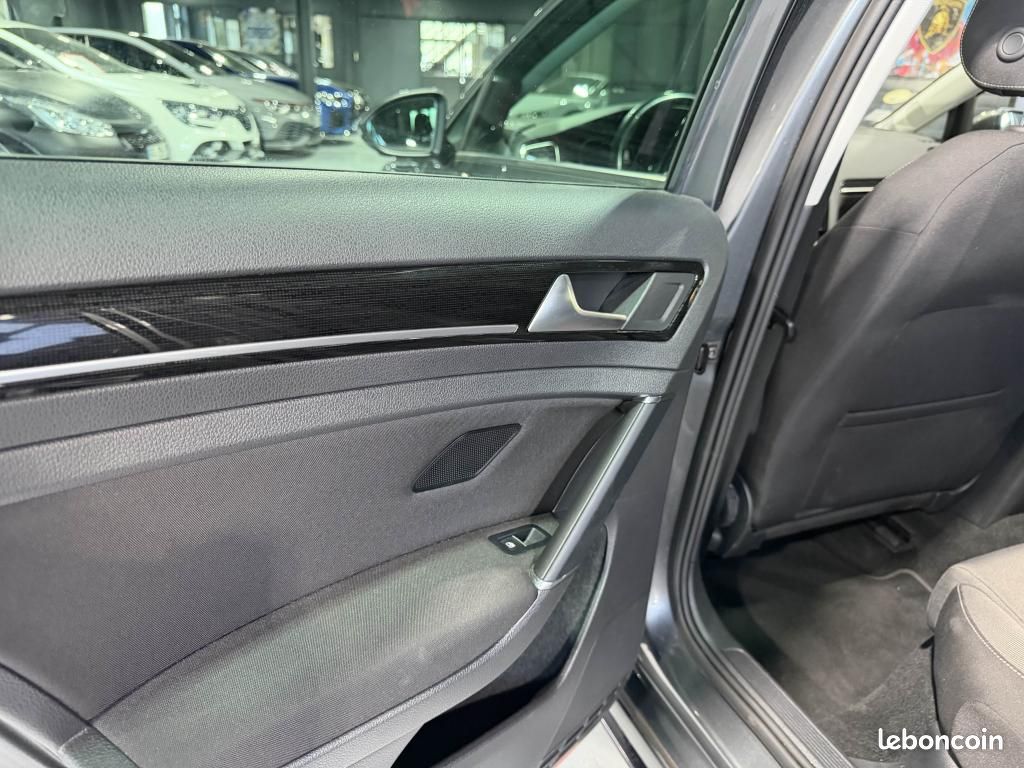 VOLKSWAGEN GOLF 7 2.0 TDI 150 ch DSG 7 R line PHASE 2 (image 20)