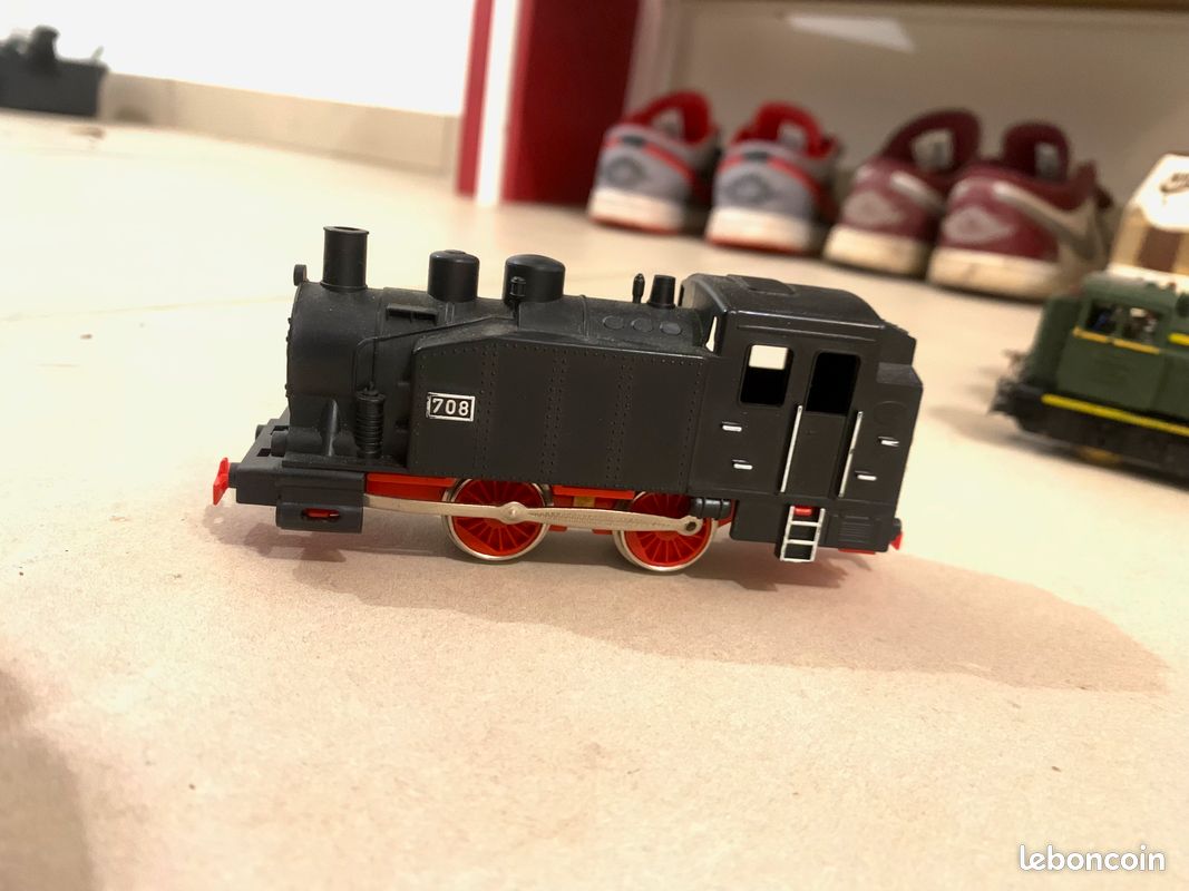 Train ho jouef locomotive vapeur 708 chassis rouge - Modélisme