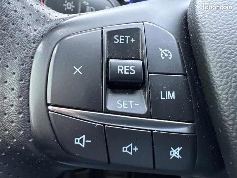 Ford Kuga 2.5 Duratec 225ch Hybride Rechargeable ST-Line X Powershift (image 33)