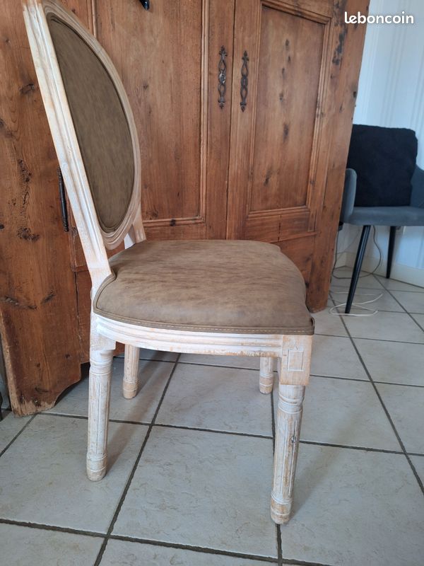 Chaises baroques beige (image 3)