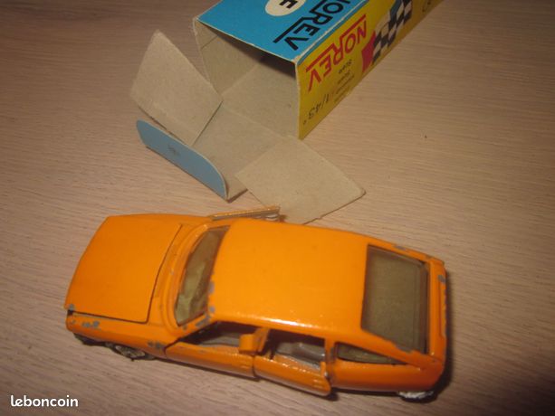 Ancien jouet Norev 1/43 Jet car Citroen GS première génération métal beige / gris en boite - Collection