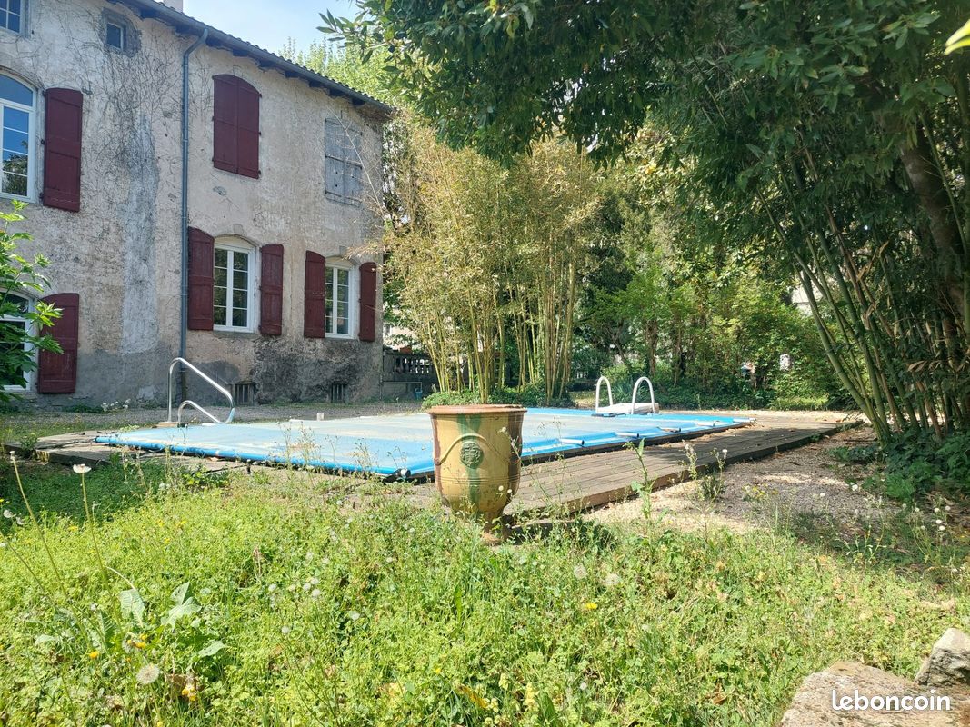 Maison 12 pièces 341 m² · à Saint-Jean-du-Gard · 341 m² · 395 000 €