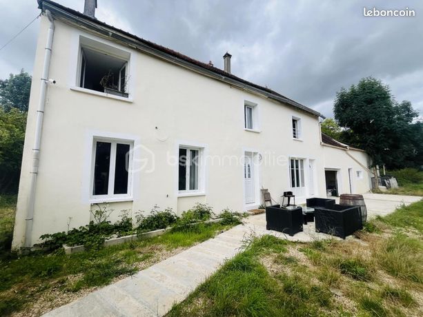 Maison 5 pièces 250 m²