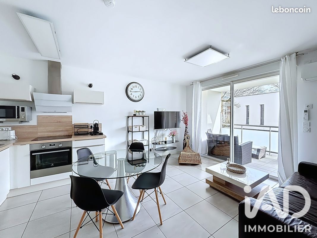 Appartement 2 pièces 40 m² · à Meylan · 40 m² · 772 €/mois