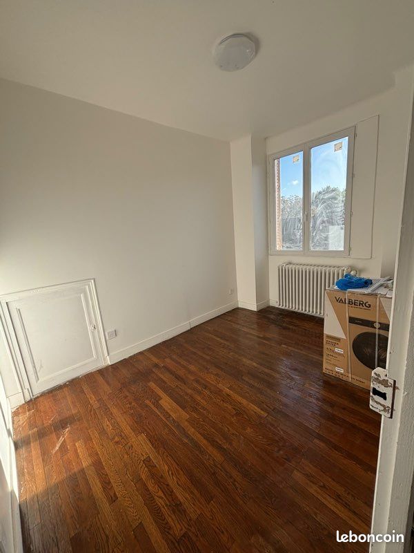 Appartement 1 pièce 13 m² · à Montgeron · 13 m² · 750 €/mois