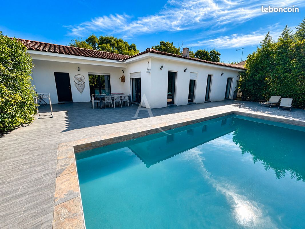 Maison 5 pièces 197 m² · à Aubord · 197 m² · 469 000 €
