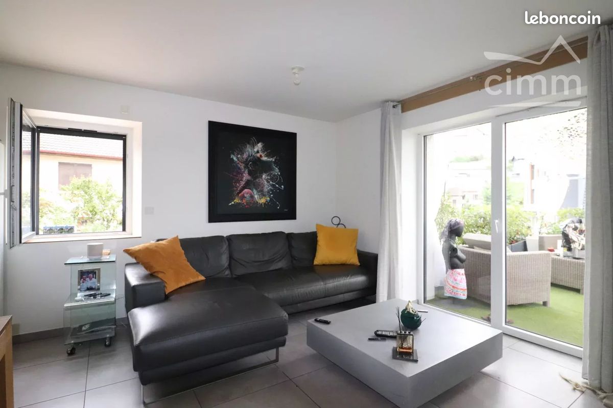 Appartement 3 pièces 61 m² · à Saint-Jeoire-Prieuré · 61 m² · 258 000 €