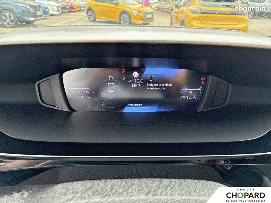 PEUGEOT 308 Hybrid 145 e-DCS6 Allure (image 17)
