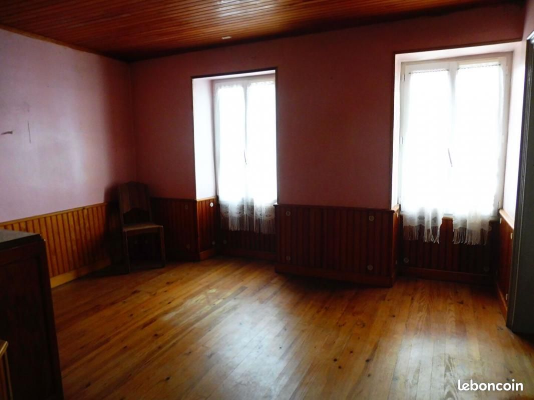 Maison 3 pièces 85 m² - Beurlay 17250 (image principale 9)