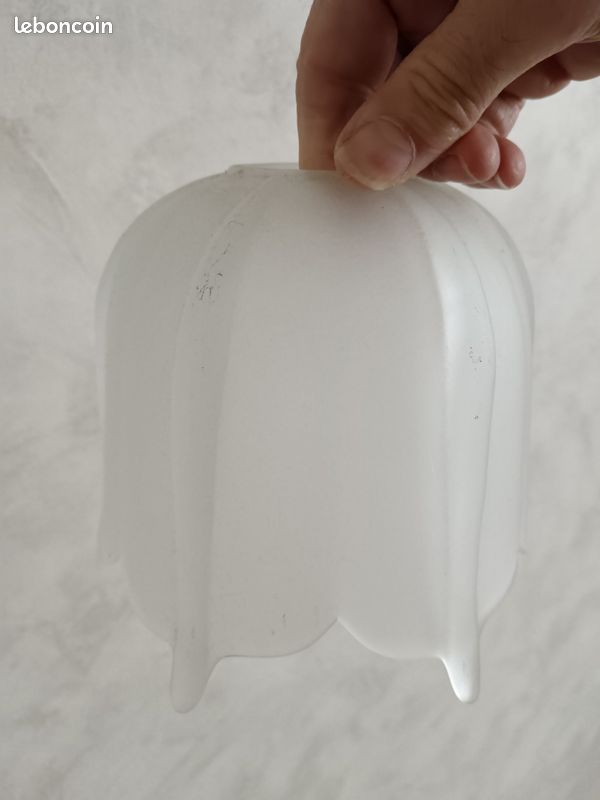 Plafonnier en verre (image 1)