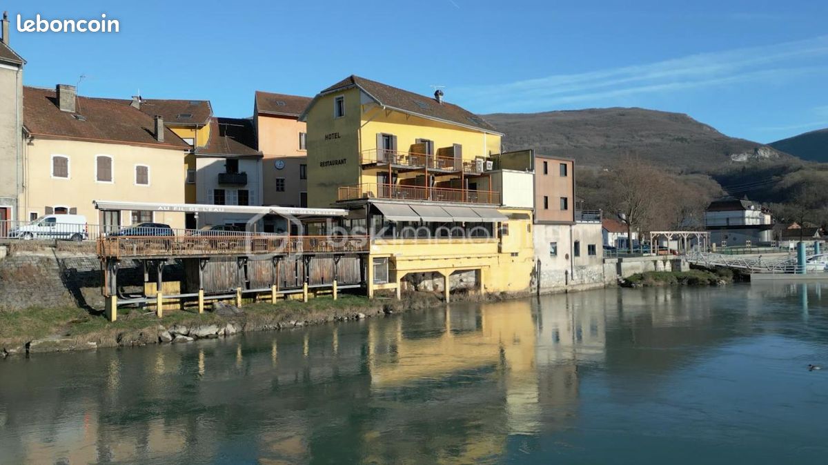 Immeuble 15 pièces 480 m² · à Seyssel · 480 m² · 675 000 €