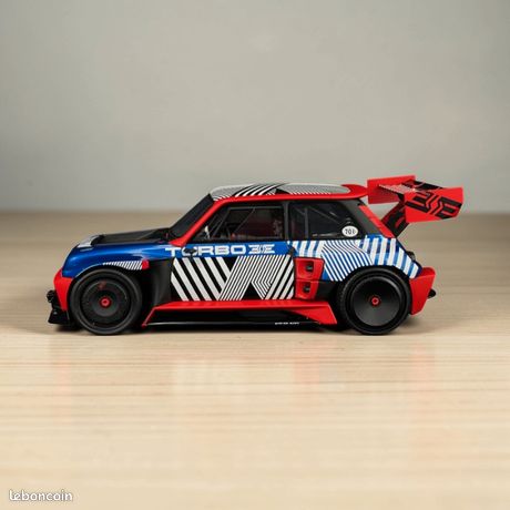 Ottomobile OT1175 - Renault R5 Turbo 3E E-Tech 2023 - 1/18 Bleu (Neuf)