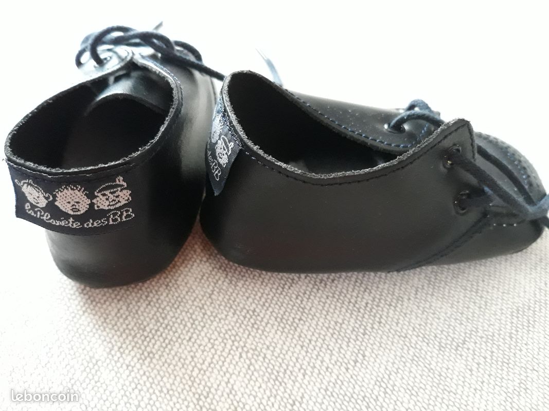 Chaussures bébé cuir noires (image 2)