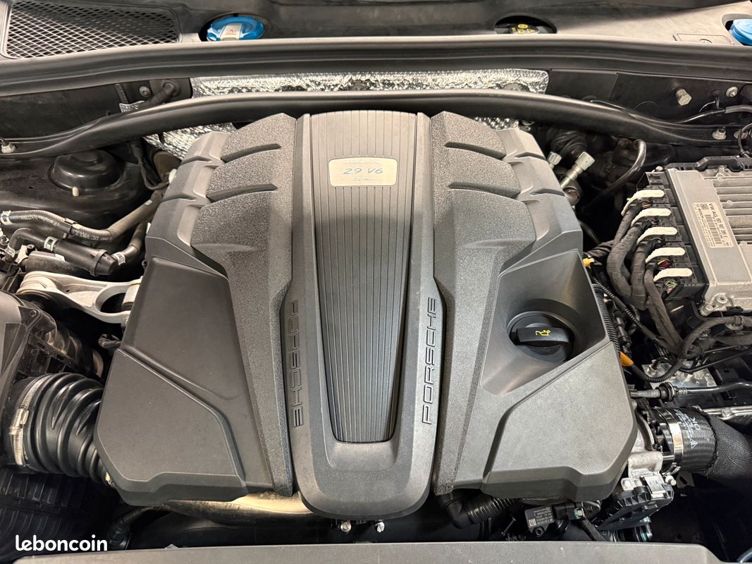 Porsche macan turbo 3.0 440ch pdk suivi porsche toit ouvrant cam 360 bose garantie 12mois fr malus payé (image 40)