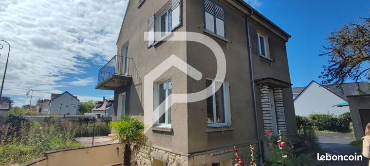 https://img.leboncoin.fr/api/v1/lbcpb1/images/b4/27/67/b42767979600247a710b0de80e5727820ecca581.jpg?rule=ad-image