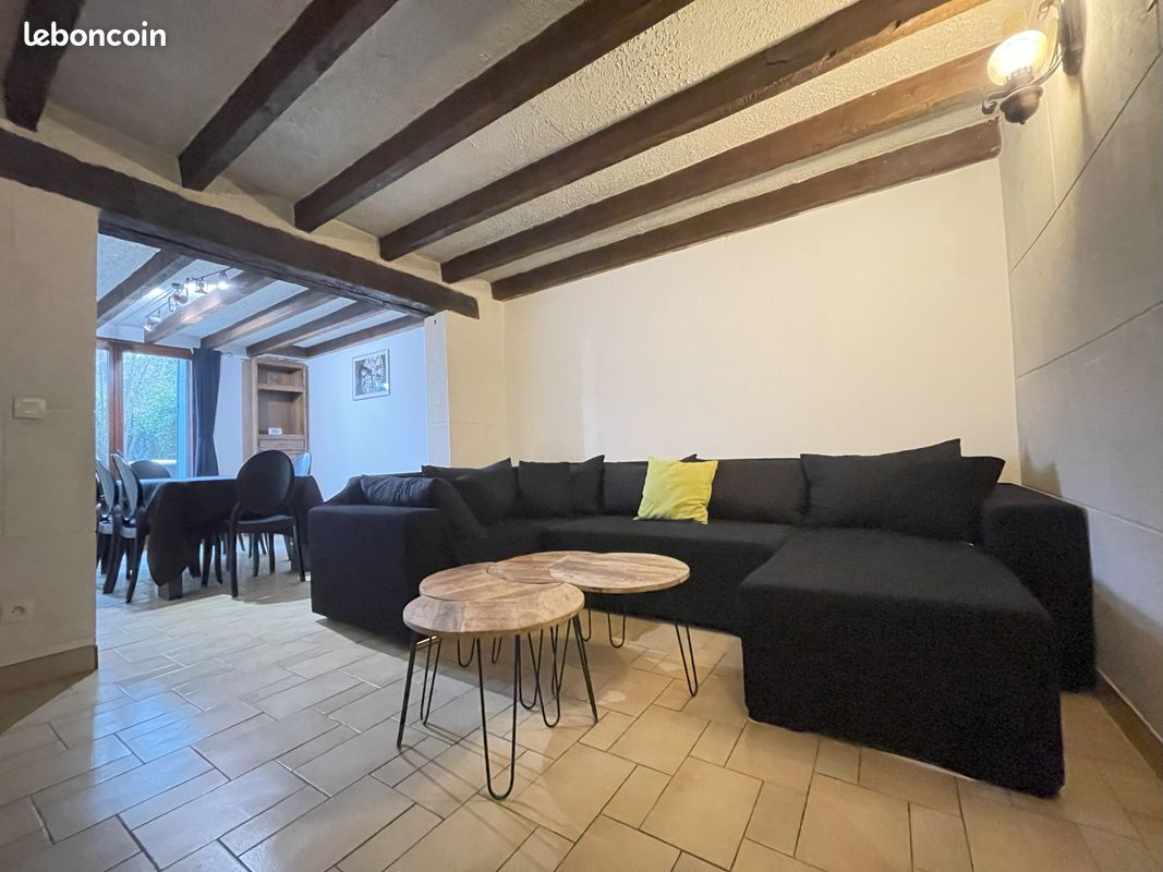 Maison a louer saint-denis - 7 pièce(s) - 142 m2 - Surfyn