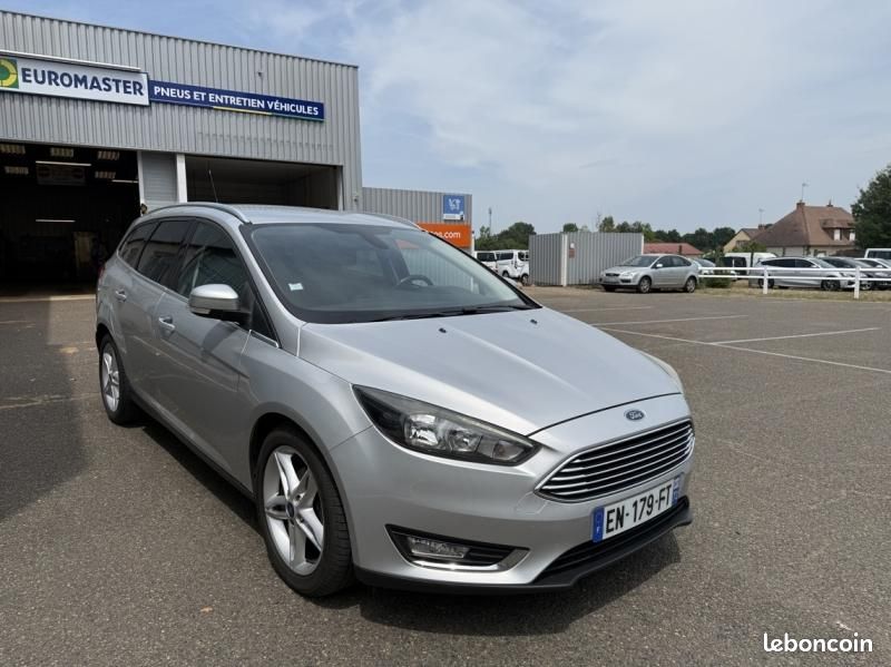 Ford Focus SW 1.5 TDCi 120ch Stop&Start Titanium (image 2)