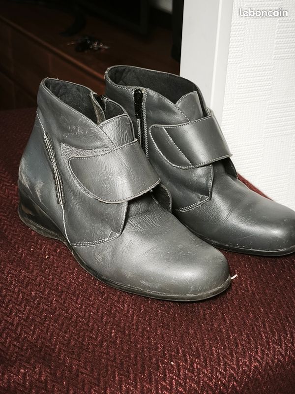 Bottines Damart taille 41 grises en BE 10 euros (image 1)