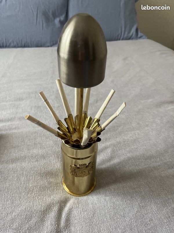 how to filter cigarette smoke What does the filter on a cigarette do?